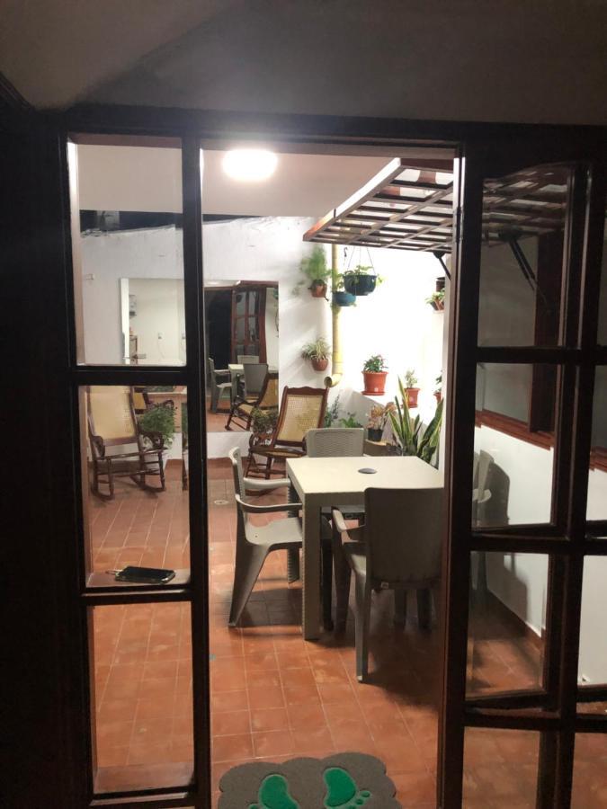 La 10B Hostel Cartagena Екстериор снимка