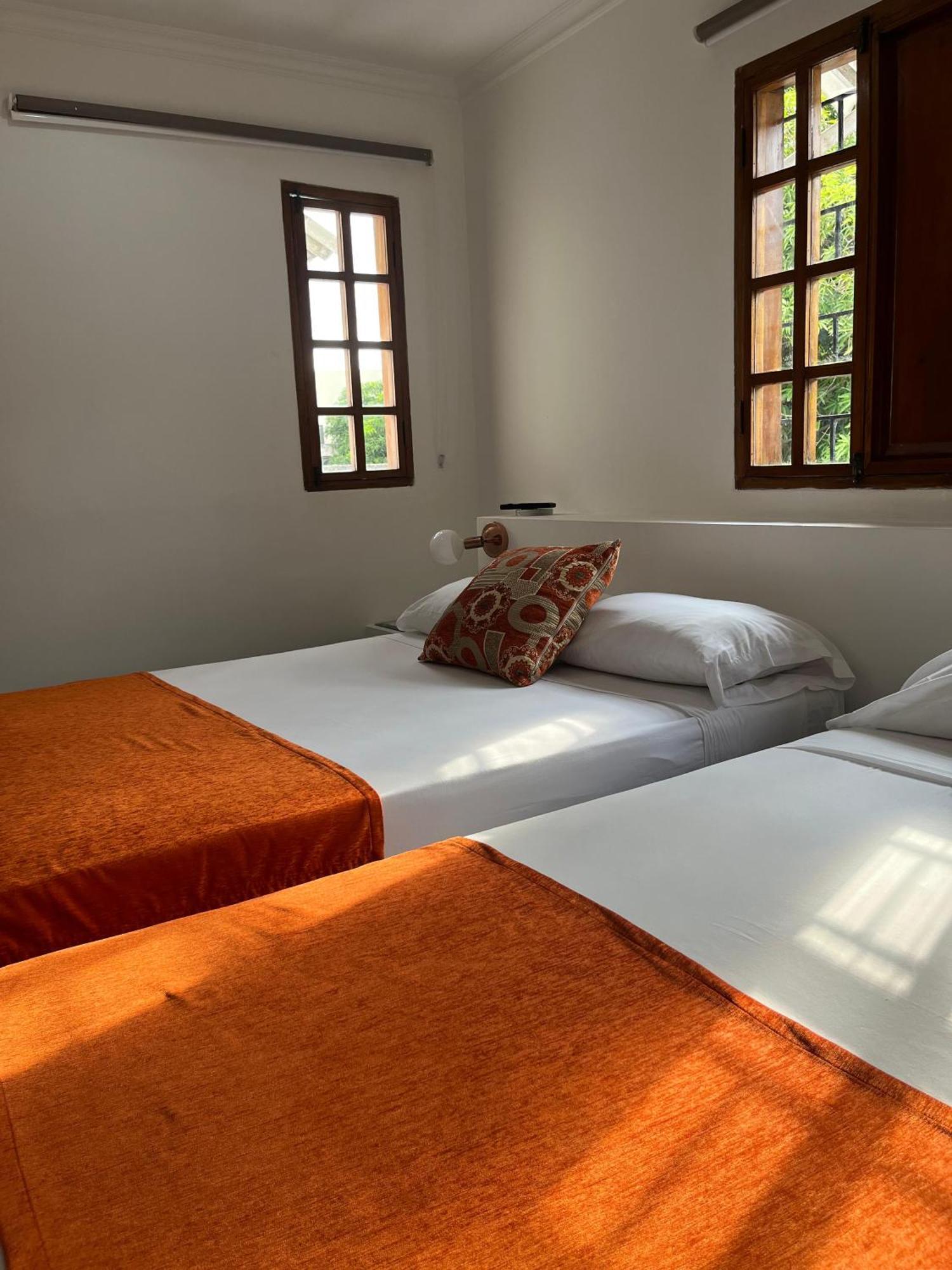 La 10B Hostel Cartagena Екстериор снимка